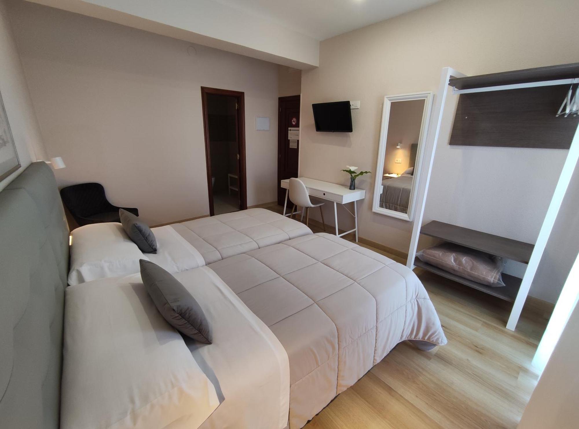 Hotel Ros Mary Ribadeo Eksteriør billede